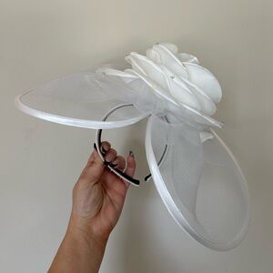 White Flower Fascinator Perfect for Derby Hat